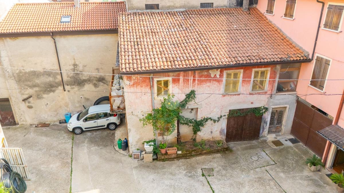 Property in Montecchia Di Crosara